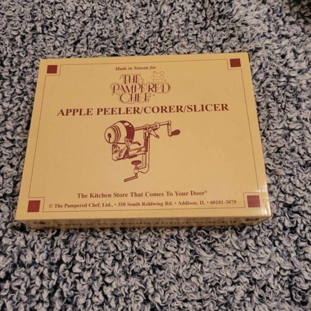 *Vintage* The Pampered Chef Apple Peeler/Corer/Slicer